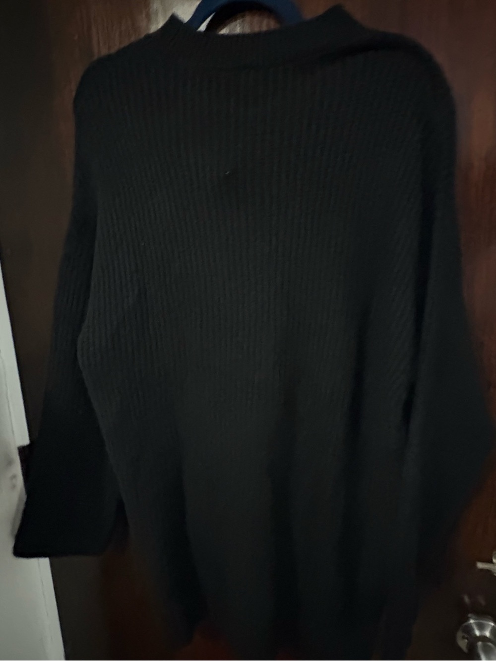 NWT Pull&Bear Men's Black Ribbed Crewneck Sweater. Size Medium.